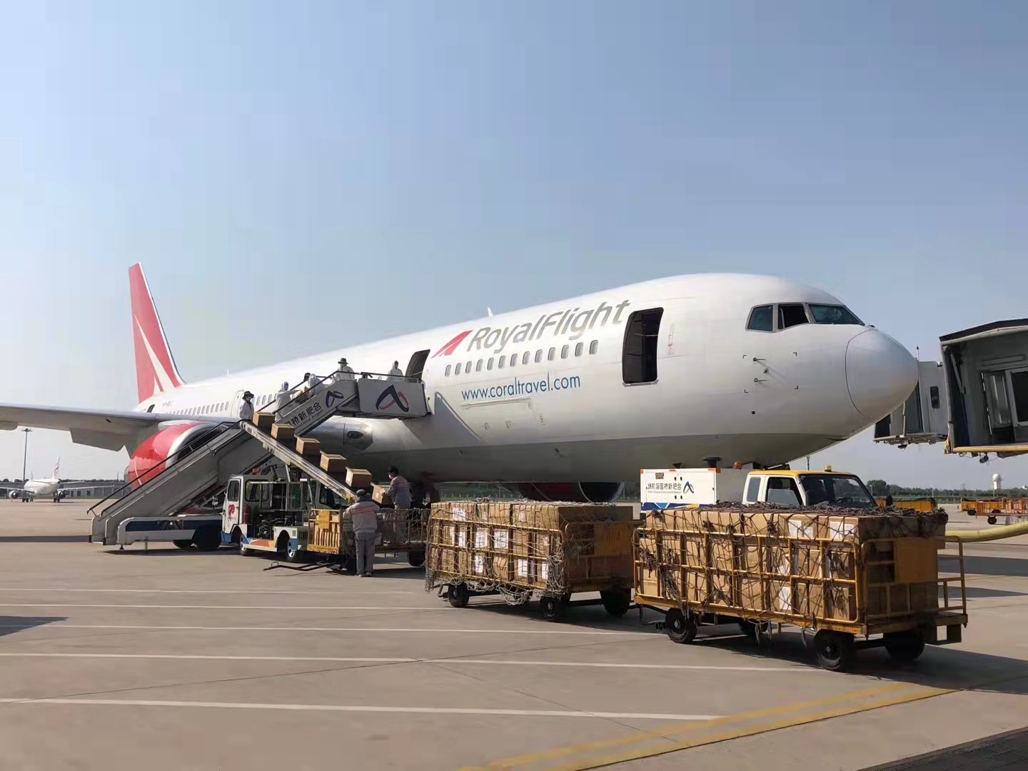 航空貨運 信賴航馳 專注空運 當(dāng)日到達(dá) 咨詢熱線:4006169156(圖3) 航空貨運 信賴航馳 專注空運 當(dāng)日到達(dá) 咨詢熱線:4006169156(圖3)